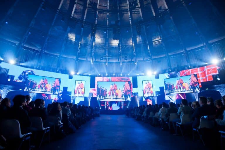 7 Best AI Conferences To Attend In Person In 2024